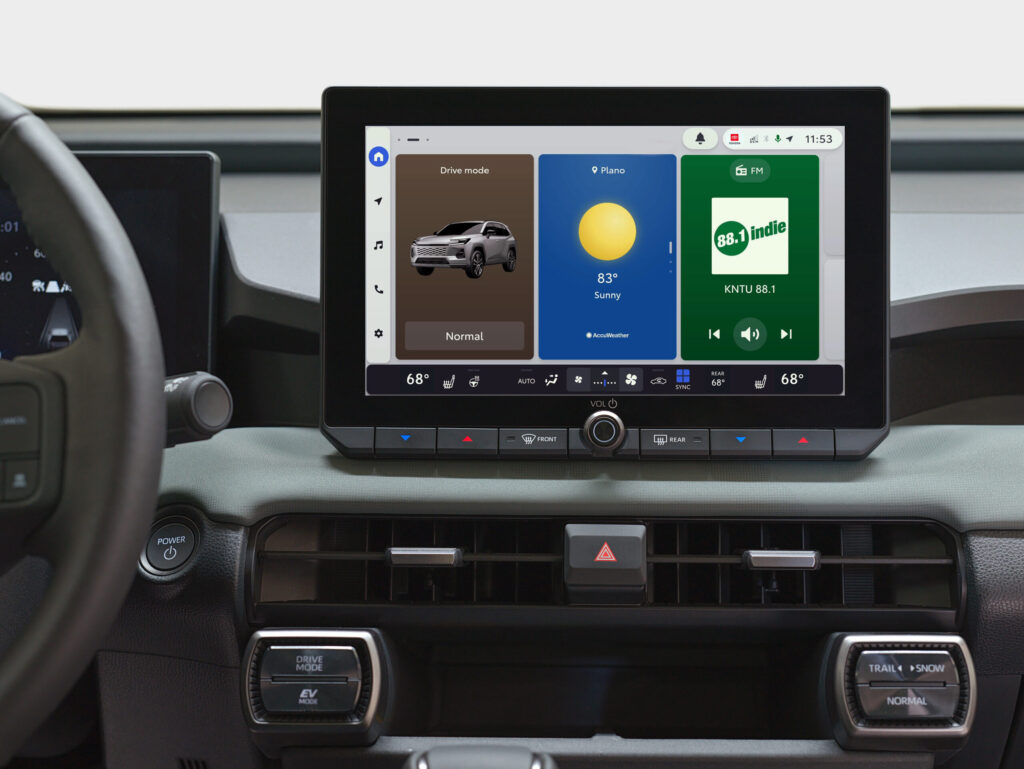 トヨタ、2026年型RAV4に新世代「オーディオマルチメディアシステム」を導入。5G接続や音声アシスタント、ストリーミング対応を強化