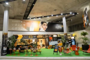 Audible、1万人対象の「"聴く読書"の実態・意識調査」結果を発表。オーディオブック利用者の77.6%が年間6冊以上読書と回答